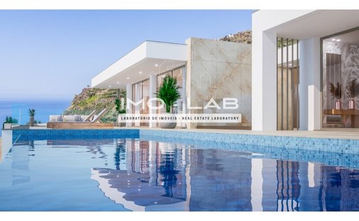House in Arco da Calheta, Madeira, Portugal 1