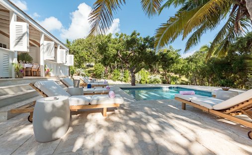 House in Dunmore Town, Harbour Island, The Bahamas 1