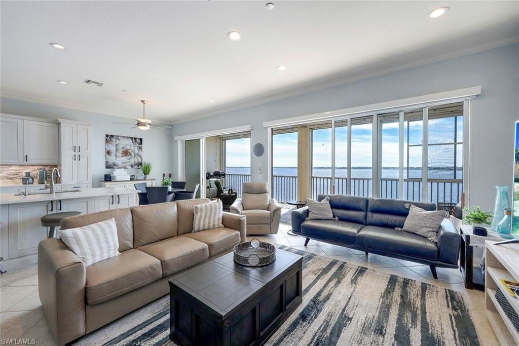 Photo inspiration: Exquisite Two Story Riverfront Penthouse In Cape Coral Florida United Photo Inspiration