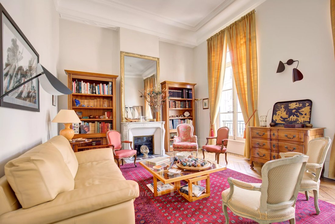 Versailles An Elegant 3 Bed Apartment In Versailles, France For Sale