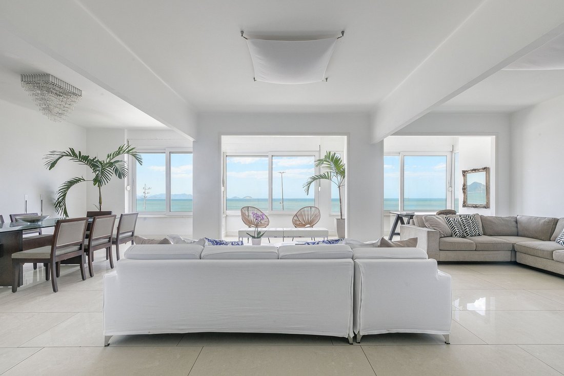 Apartment in Rio de Janeiro, State of Rio de Janeiro, Brazil 2 - 13628894