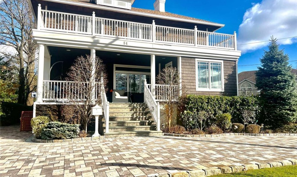 Elegance Redefined In This Stunning Four In Woodmere, New York, United