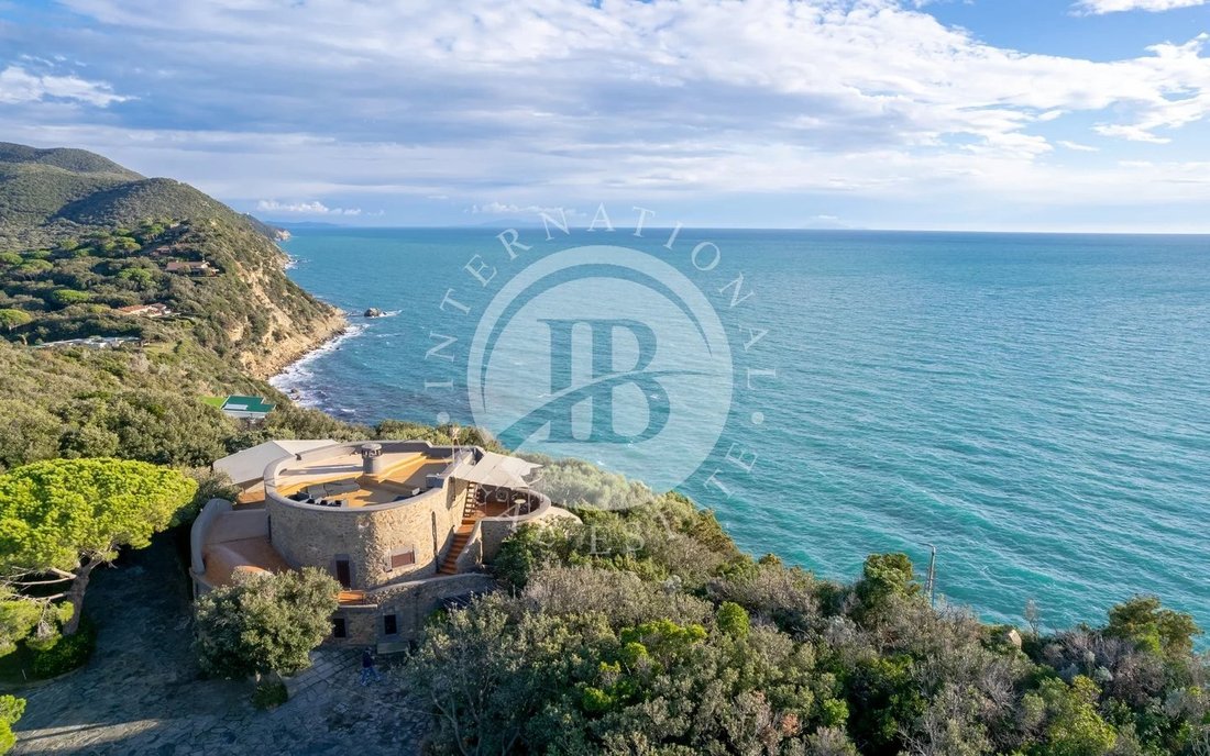 Villa in Punta Ala, Castiglione della Pescaia, Tuscany 1 - 13632103