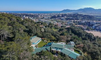 Villa in Mougins, Provence-Alpes-C�te d'Azur, France 2