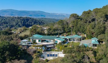 Villa in Mougins, Provence-Alpes-C�te d'Azur, France 1