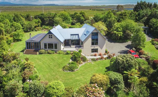 Luxury homes for sale in Westport, West Coast, New Zealand | JamesEdition