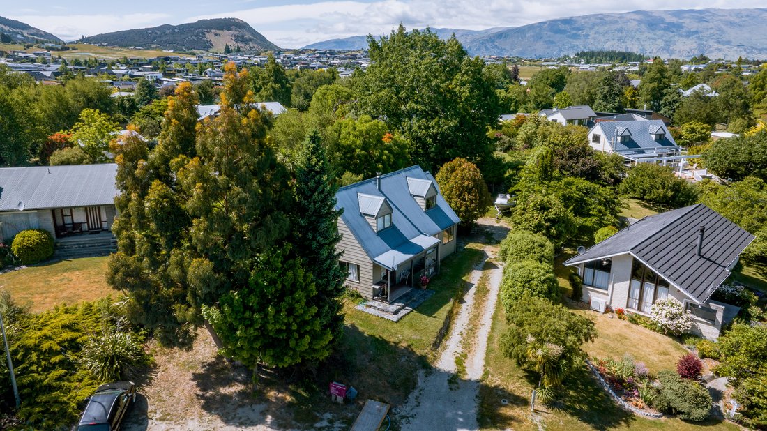68 Hunter Crescent, Wanaka In Wanaka, Otago, New Zealand For Sale