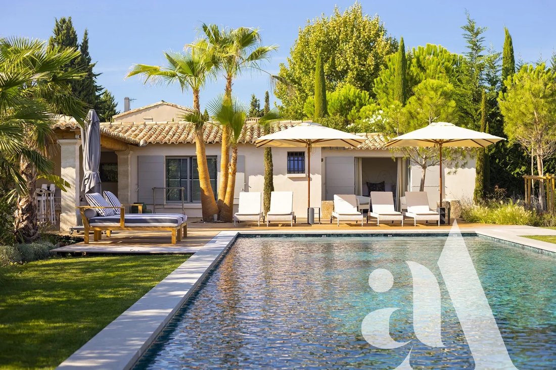 Palm House Paradou Alpilles In Paradou, Provence Alpes Côte D'azur, France For Sale (13630935)