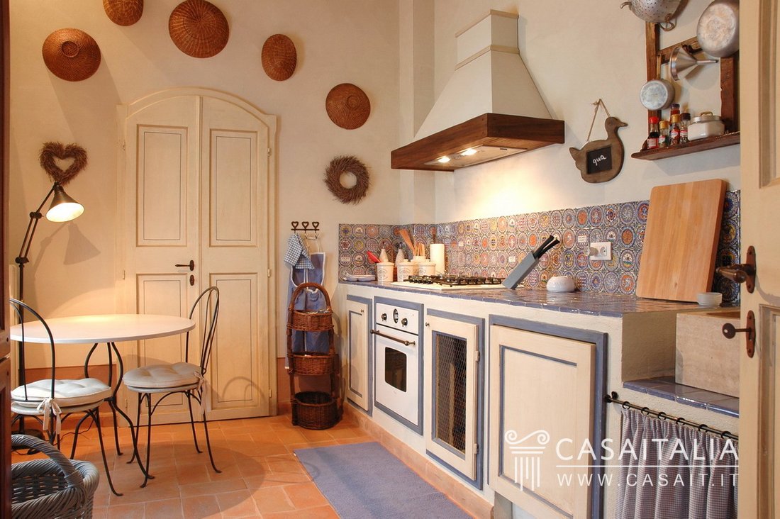 Villa in Todi, Umbria, Italy 4 - 13633462