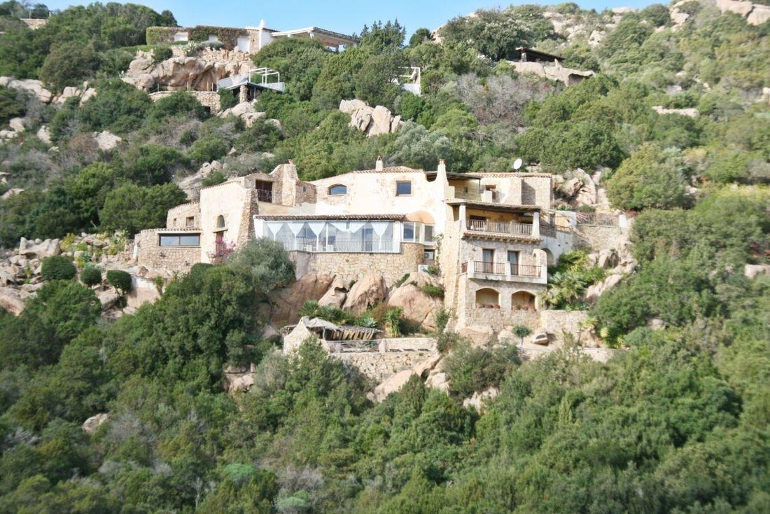 Villa in Marina di Porto Cervo, Porto Cervo, Italy 1 - 13633519
