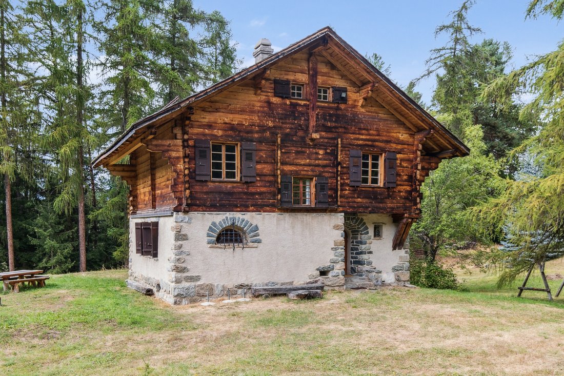 Chalet "La Métralie" In The Heart Of The Larch In Nendaz, Valais, Switzerland For Sale (13633772)