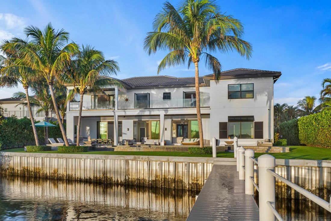 Contemporary Hypoluxo Island Home With In Lantana, Florida, United