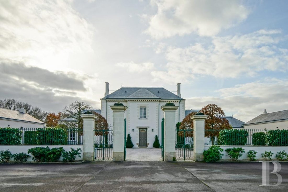 A Splendid Eighteenth Century Mansion Near In Nantes, Pays De La Loire
