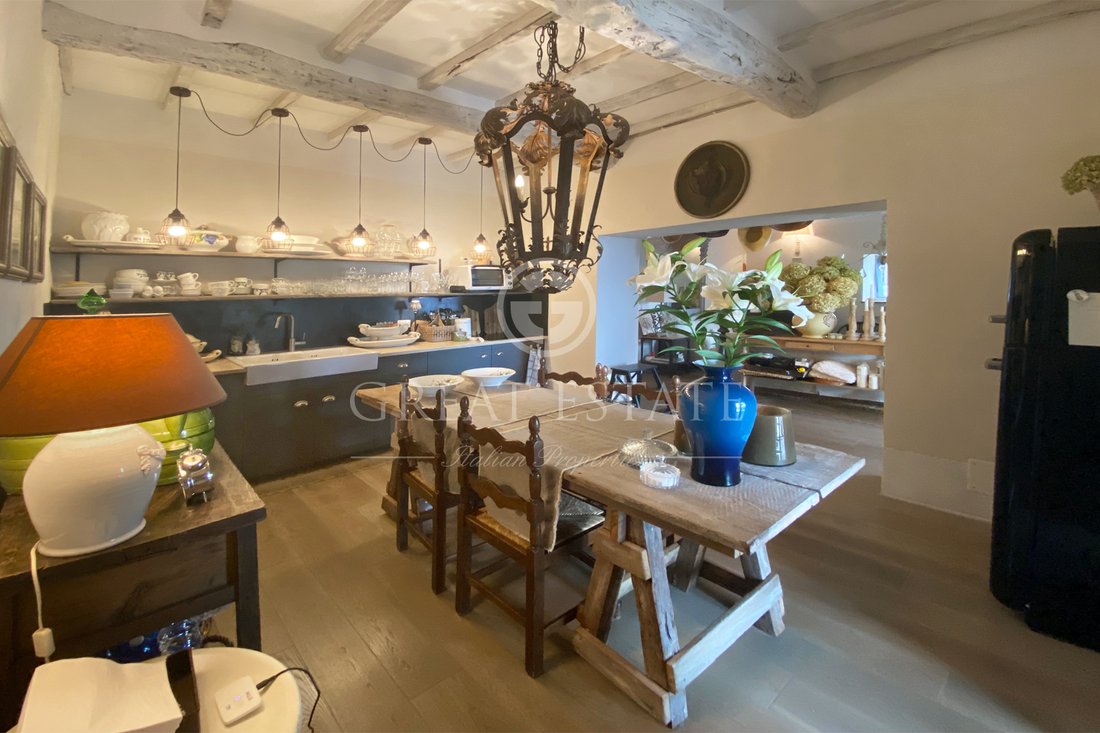 Estate in Loro Ciuffenna, Tuscany, Italy 2 - 13637208