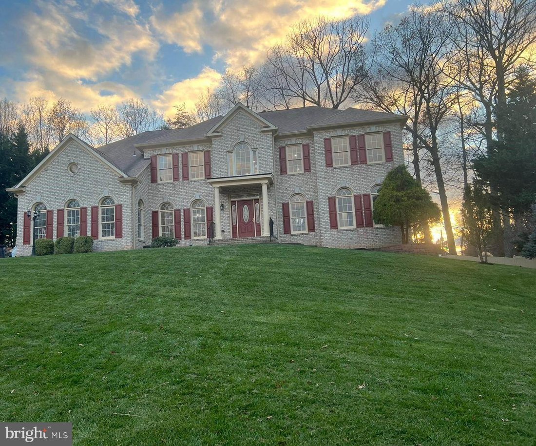 3600 Vale Station Road, Oakton, Va, 22124 In Oakton, Virginia, United