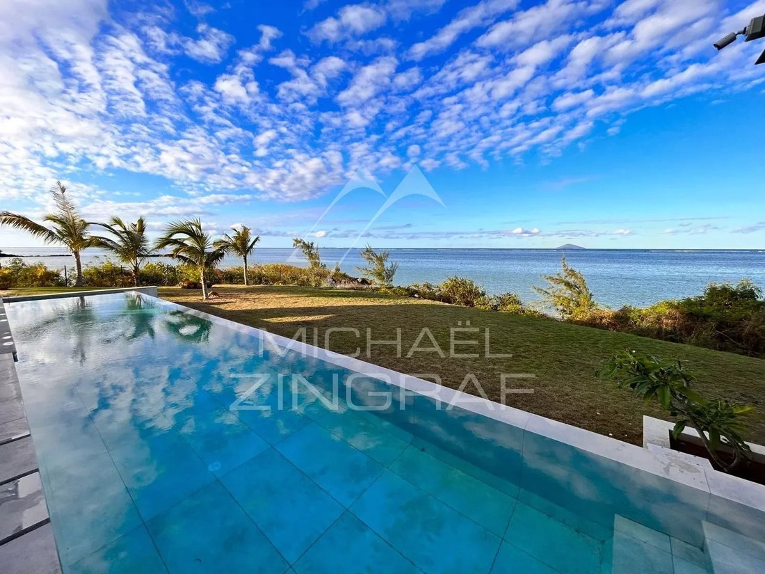 4 Bedrooms Villa In An In Grand Gaube, Rivière Du Rempart District, Mauritius For Sale (13634070)