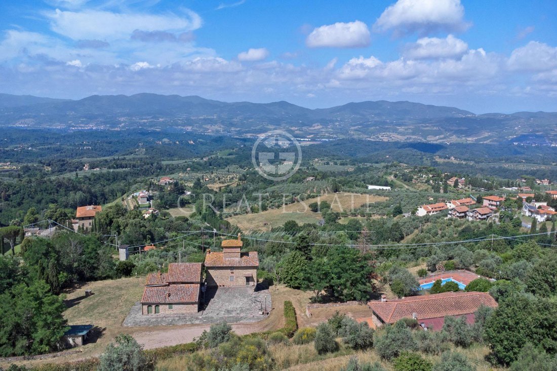 Estate in Borgo a Cascia, Reggello, Tuscany 4 - 13637354