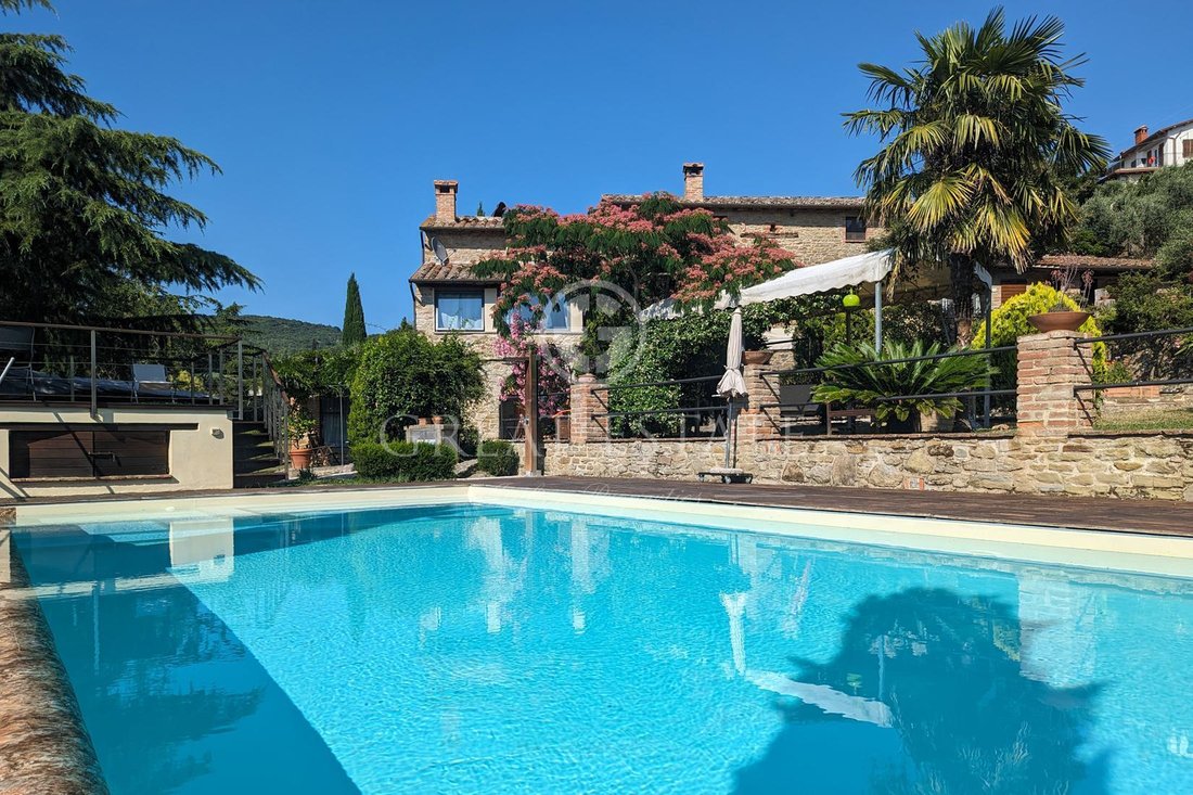 Finca en Passignano sul Trasimeno, Umbría, Italia 1 - 13637195