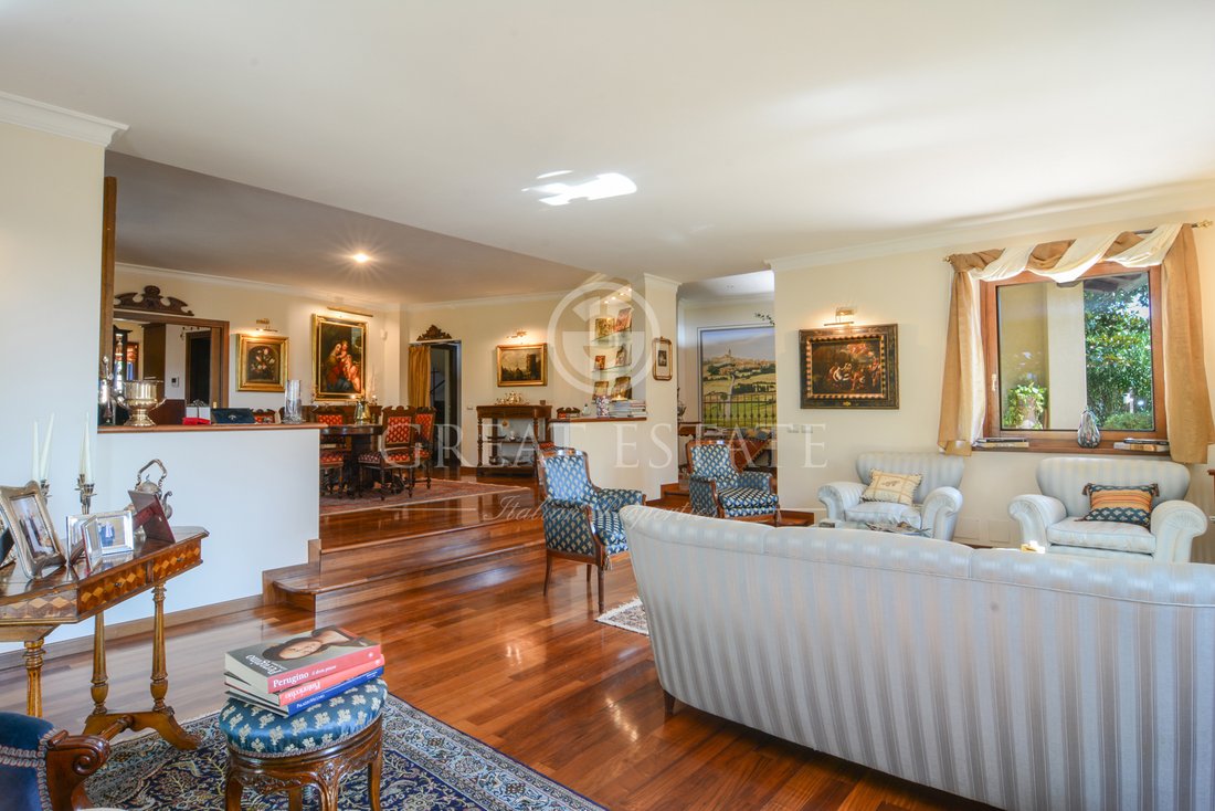 Villa in Todi, Umbria, Italy 5 - 13637212