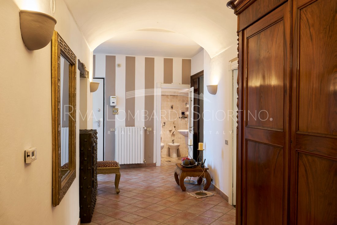Appartement à Asti, Piémont, Italie 3 - 13637440