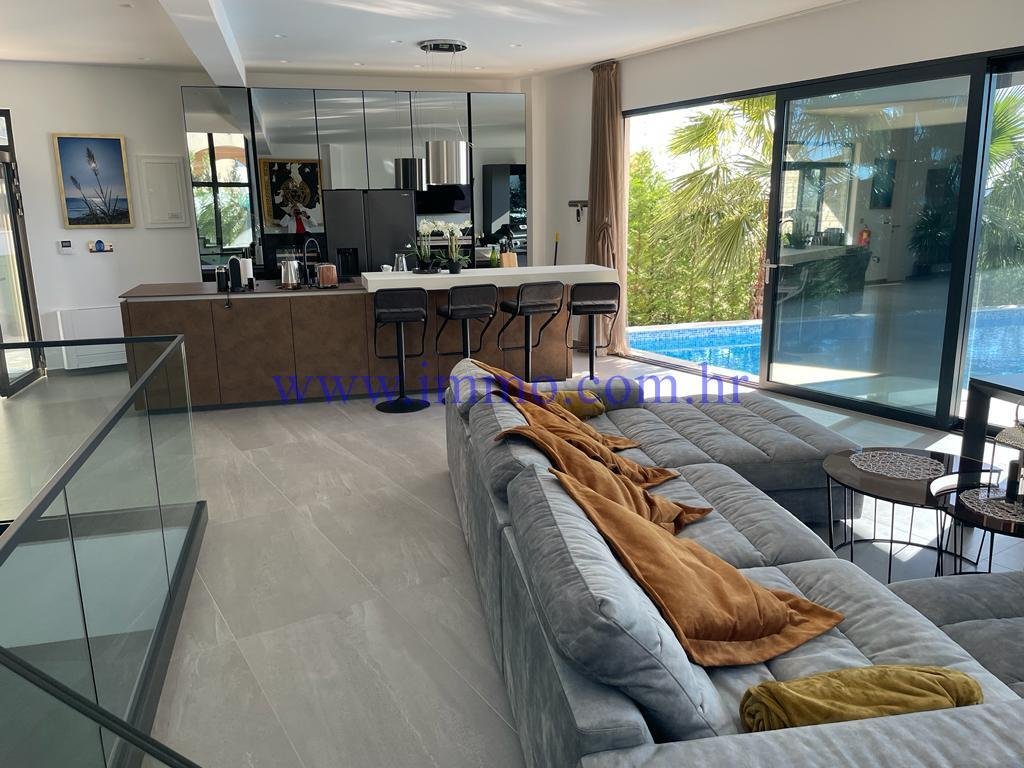 Villa in Trogir, Split-Dalmatia County, Croatia 2 - 13638112