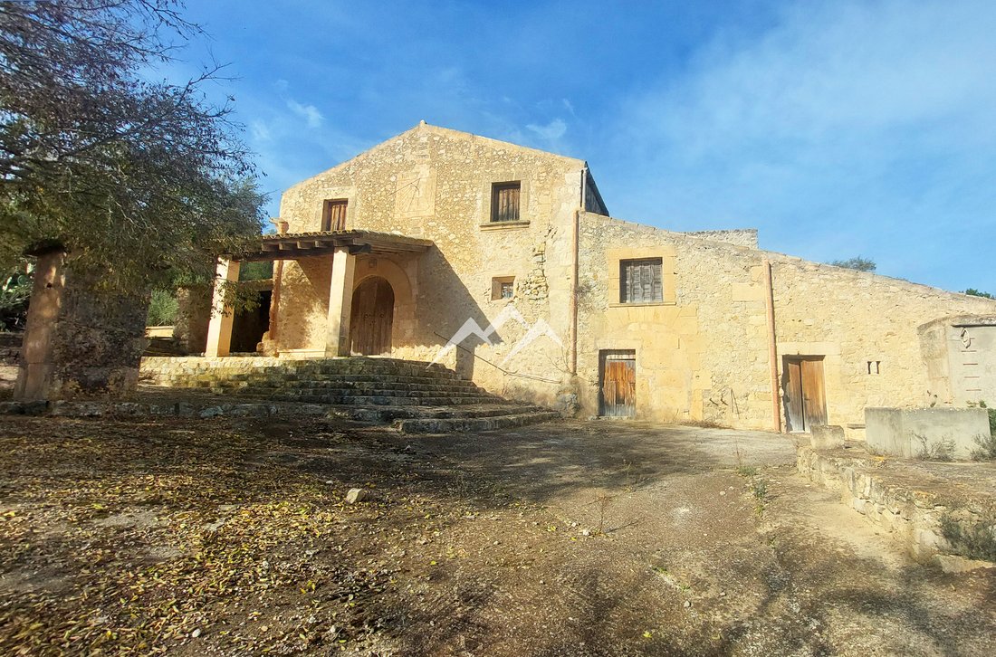Finca in Sant Joan, Balearic Islands, Spain 2 - 13642424