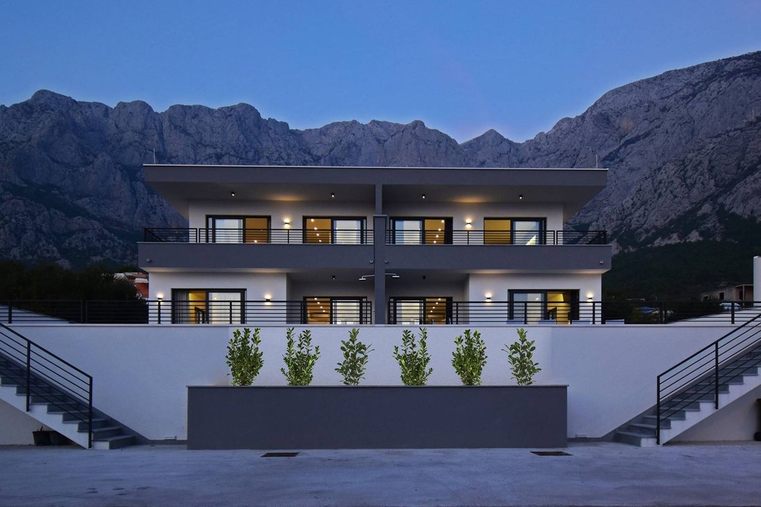 Villa in Makarska, Split-Dalmatia County, Croatia 1 - 13565099