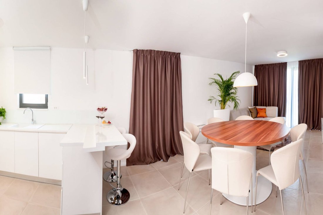 Villa in Okrug Gornji, Split-Dalmatia County, Croatia 4 - 12620763