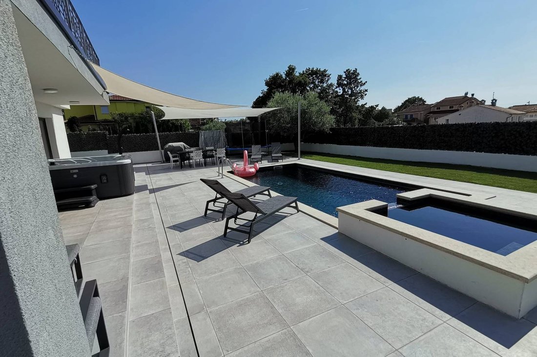 Villa in Antonci, Istria County, Croatia 4 - 13567749