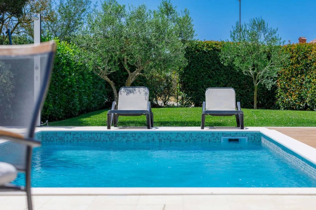 Villa in Banjole, Istria County, Croatia 5 - 13566588