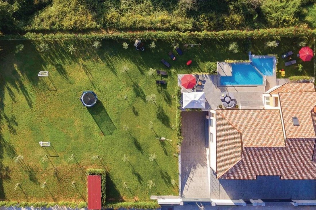 Villa in Grad Pula, Istria County, Croatia 1 - 13565924
