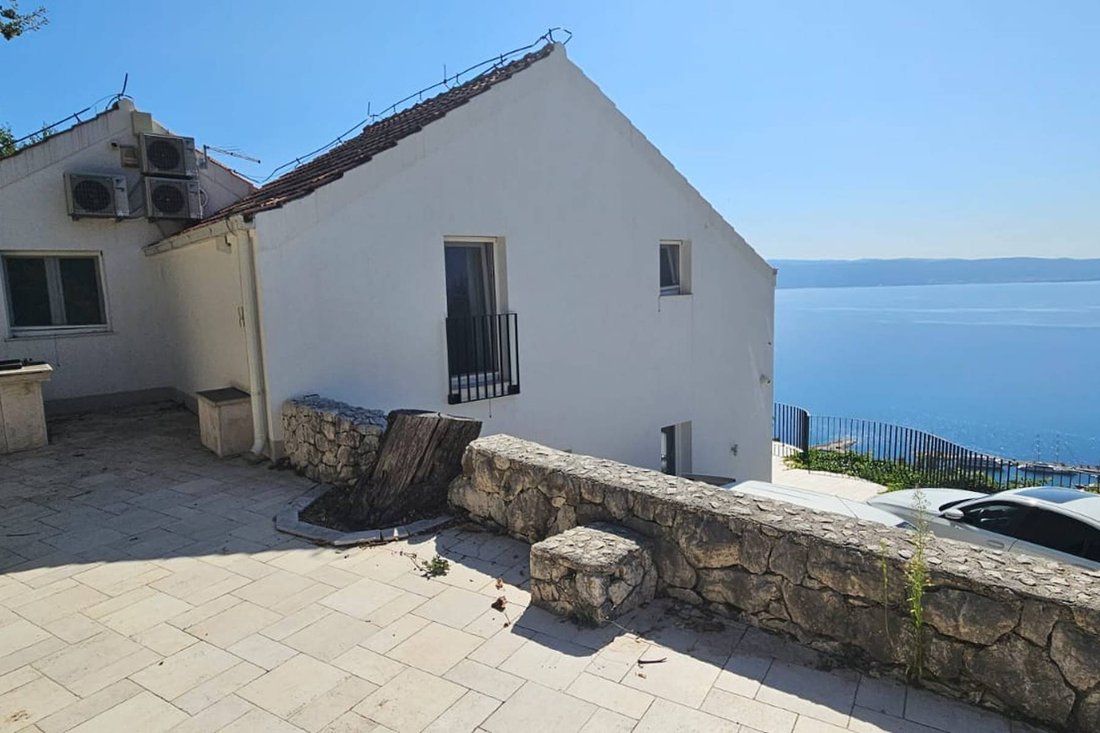 Villa in Jesenice, Split-Dalmatia County, Croatia 5 - 12673835