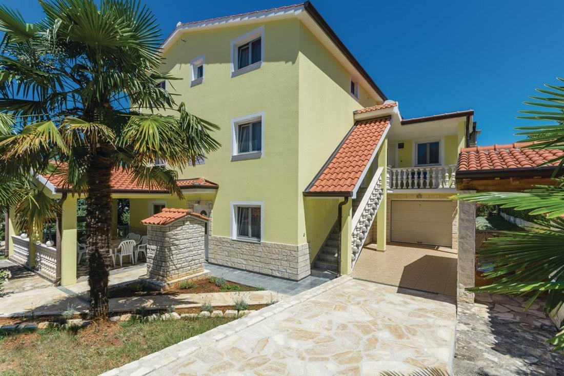 Villa in Mugeba -, Istria County, Croatia 4 - 12623232