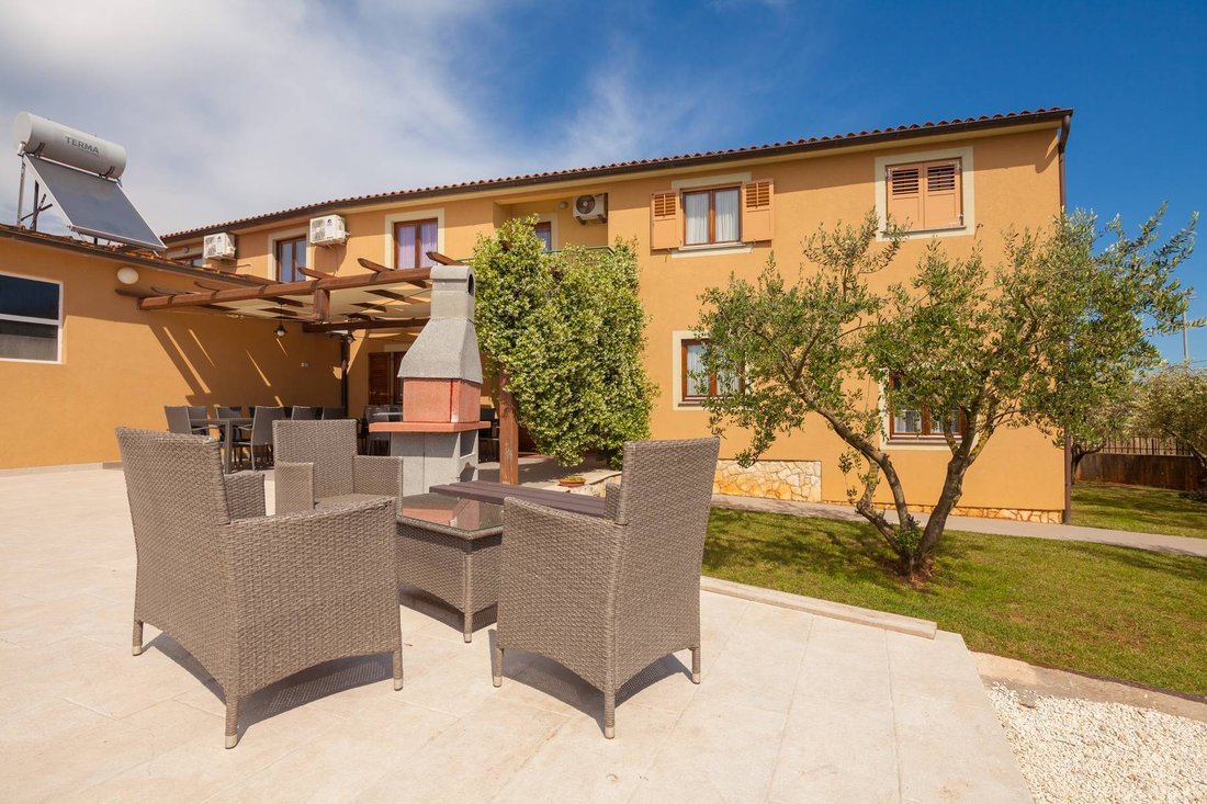 Villa in Banjole, Istria County, Croatia 5 - 13567673