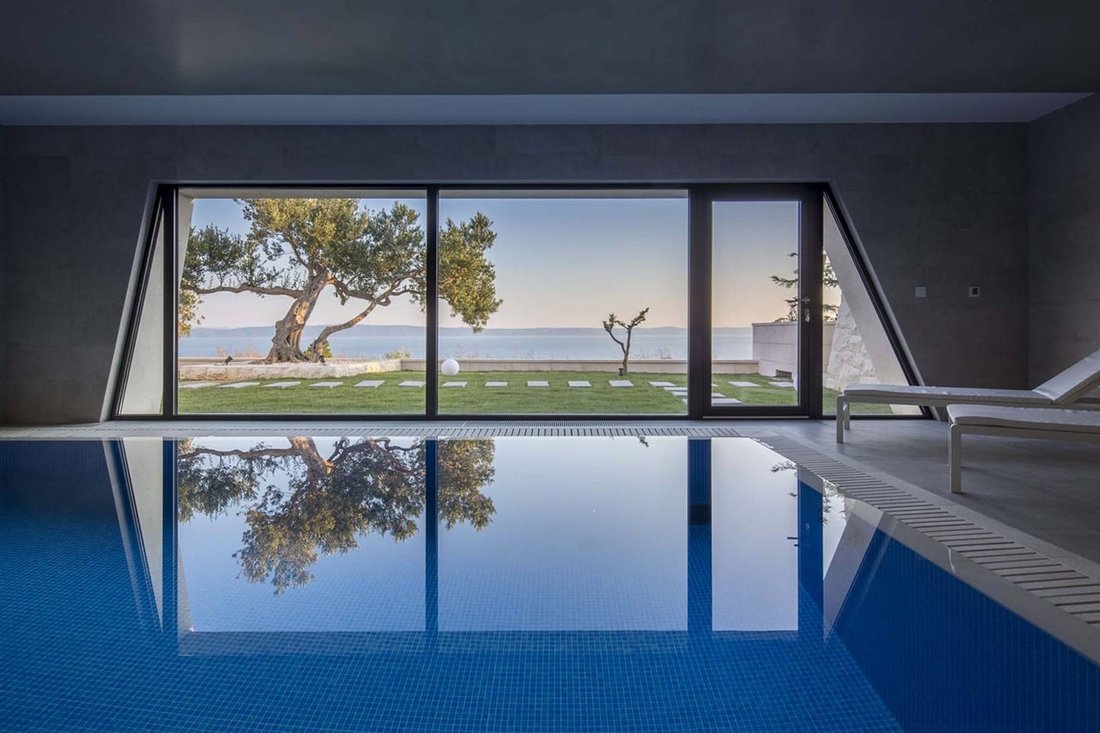 Villa in Veliko Brdo, Split-Dalmatia County, Croatia 1 - 13567175