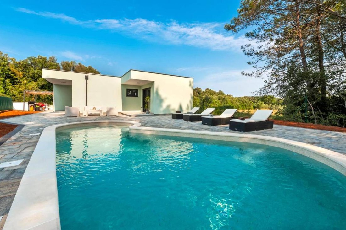 Villa in Rovinj, Istria County, Croatia 1 - 13567631