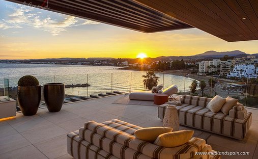 Apartment in Estepona, Andalusia, Spain 1