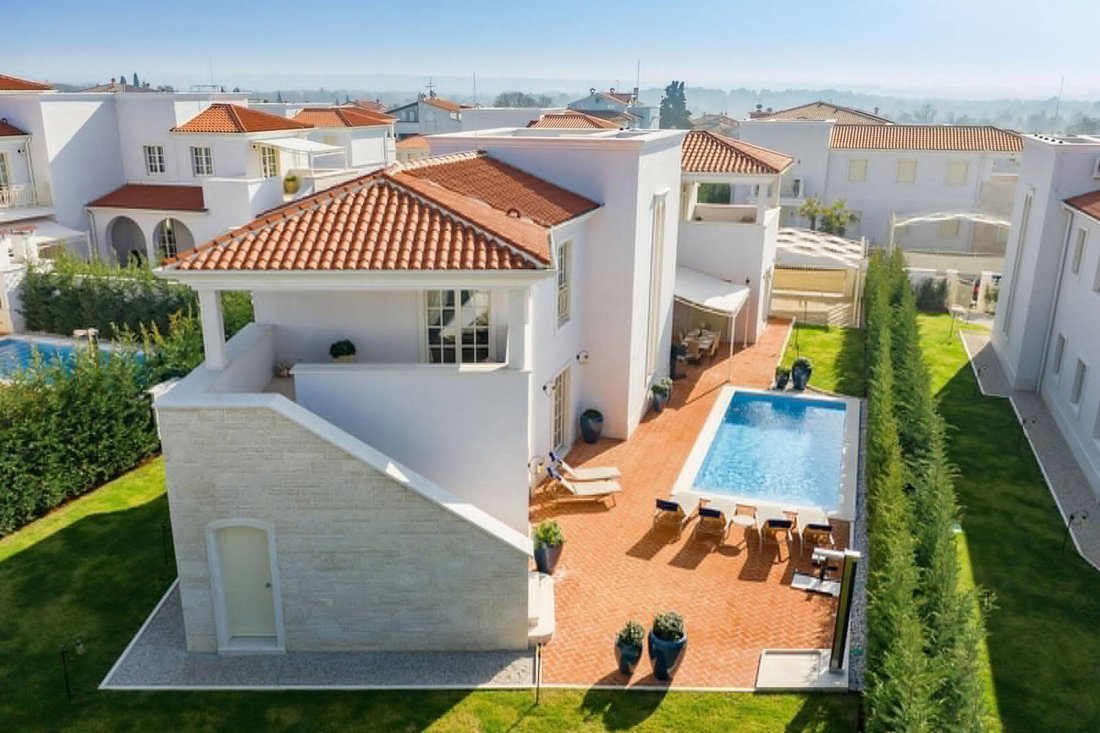 Villa in Vabriga, Istria County, Croatia 1 - 12653698