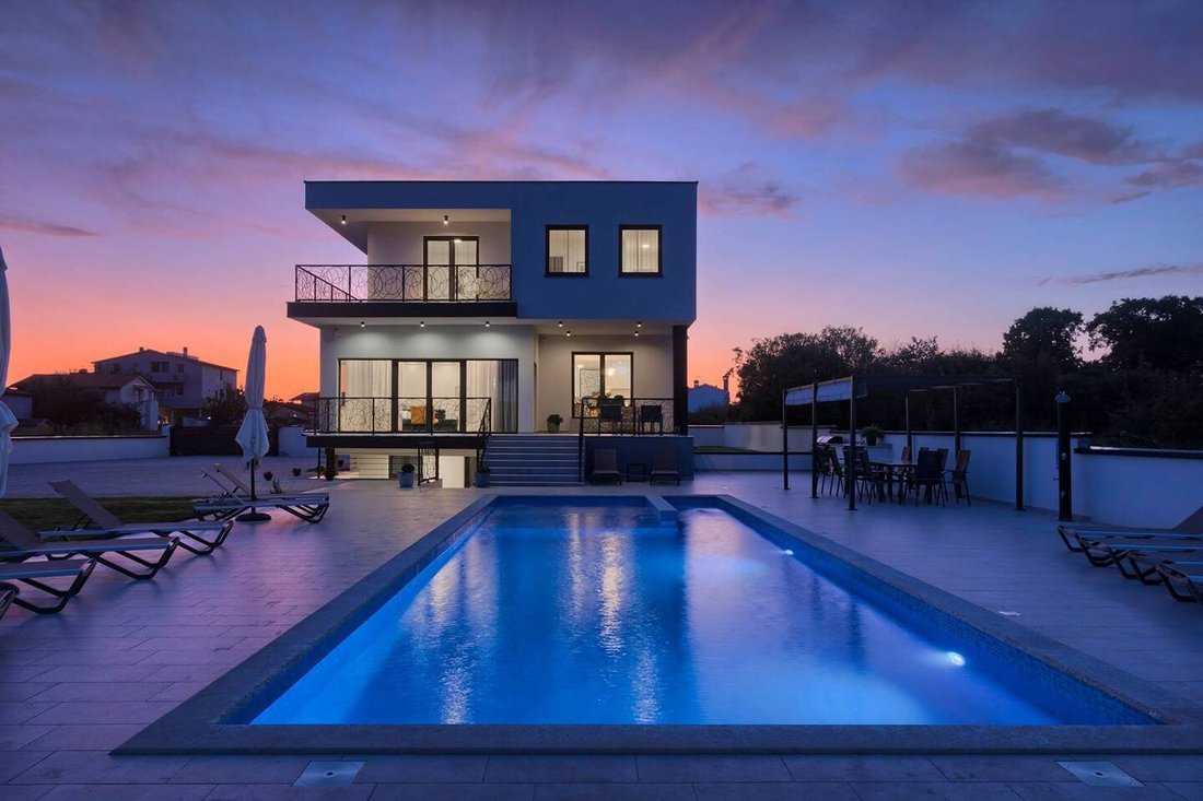 Villa in Grad Pula, Istria County, Croatia 5 - 13567050