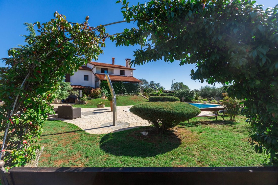 Villa in Grad Pula, Istria County, Croatia 4 - 12623127