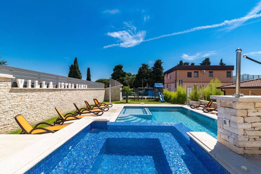 Villa in Valtura, Istria County, Croatia 5 - 13565123