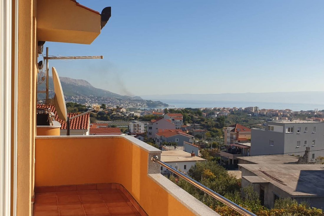 Villa in Mejasi, Split, Split-Dalmatia County 2 - 12659742