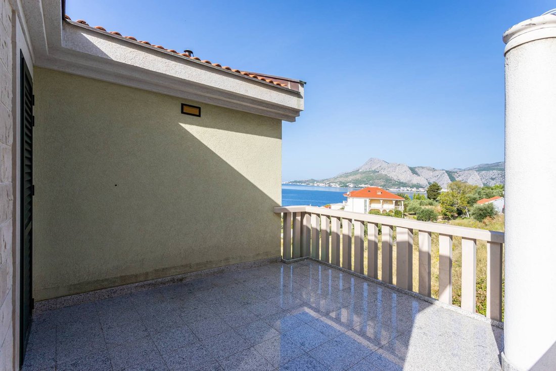 Villa in Omis, Split-Dalmatia County, Croatia 5 - 13565798