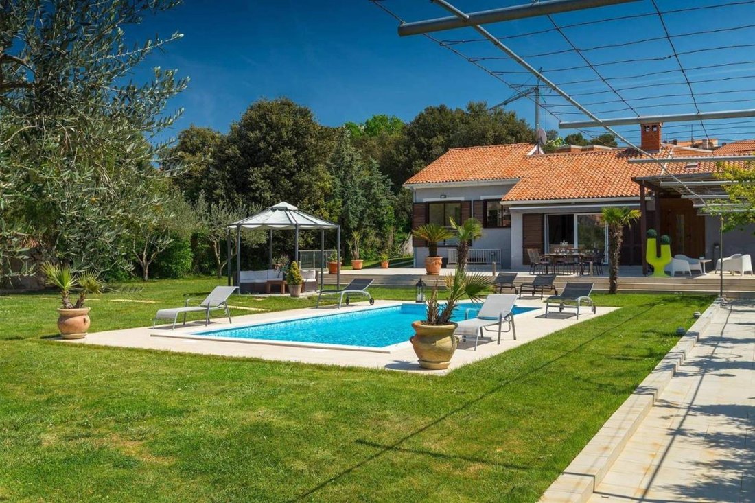 Villa in Pjescana Uvala, Istria County, Croatia 4 - 13566893