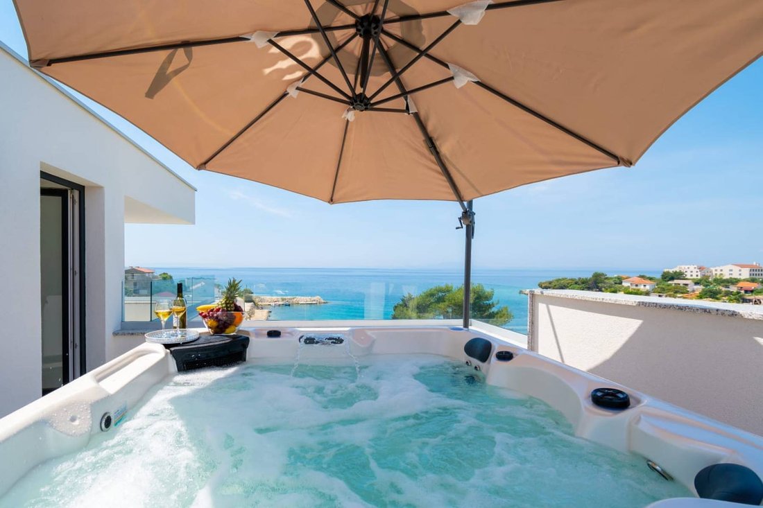 Villa in Lun, Croatia 1 - 13122464