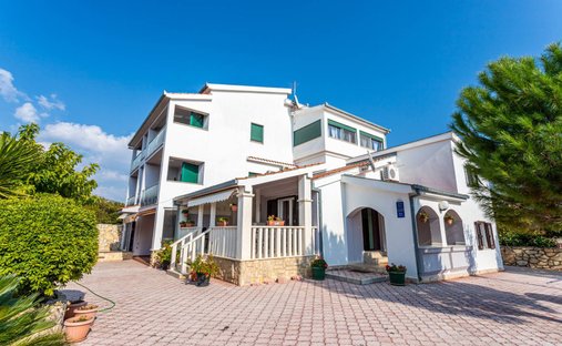 Villa in Vinisce, Split-Dalmatia County, Croatia 1