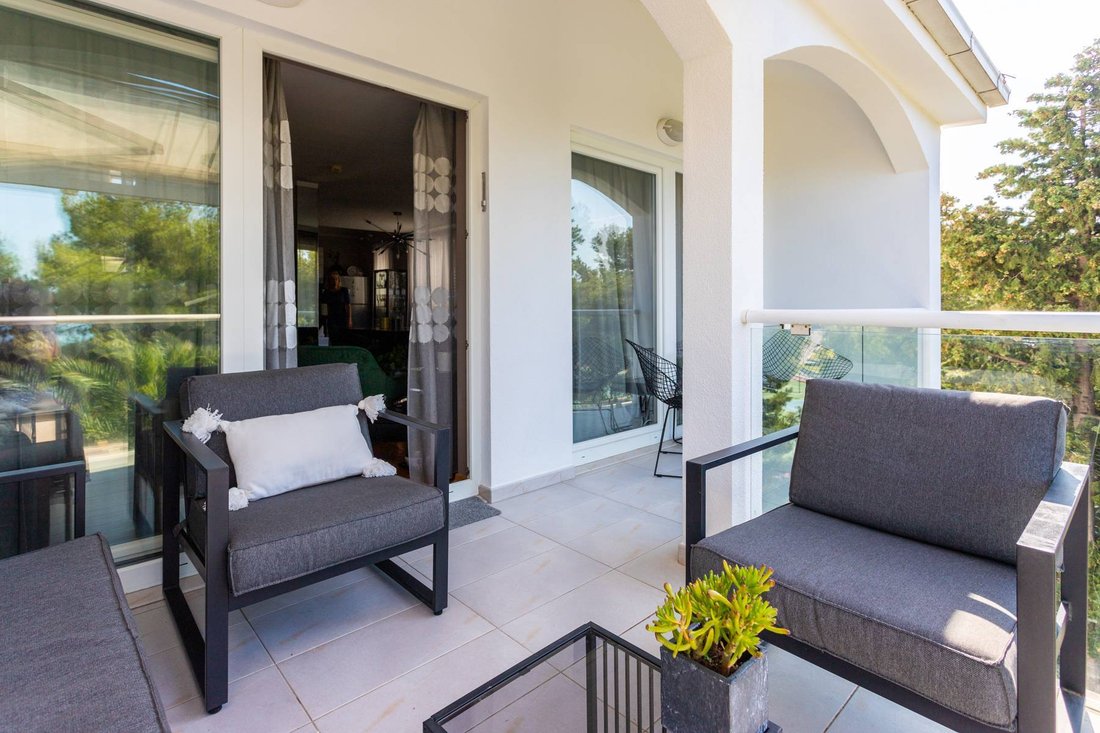 Villa in Strozanac Donji, Split-Dalmatia County, Croatia 3 - 12906255