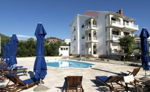 Villa in Barbat, Primorje-Gorski Kotar County, Croatia 1