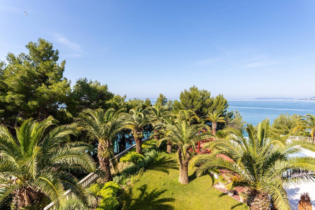 Villa in Strozanac Donji, Split-Dalmatia County, Croatia 5 - 12906255