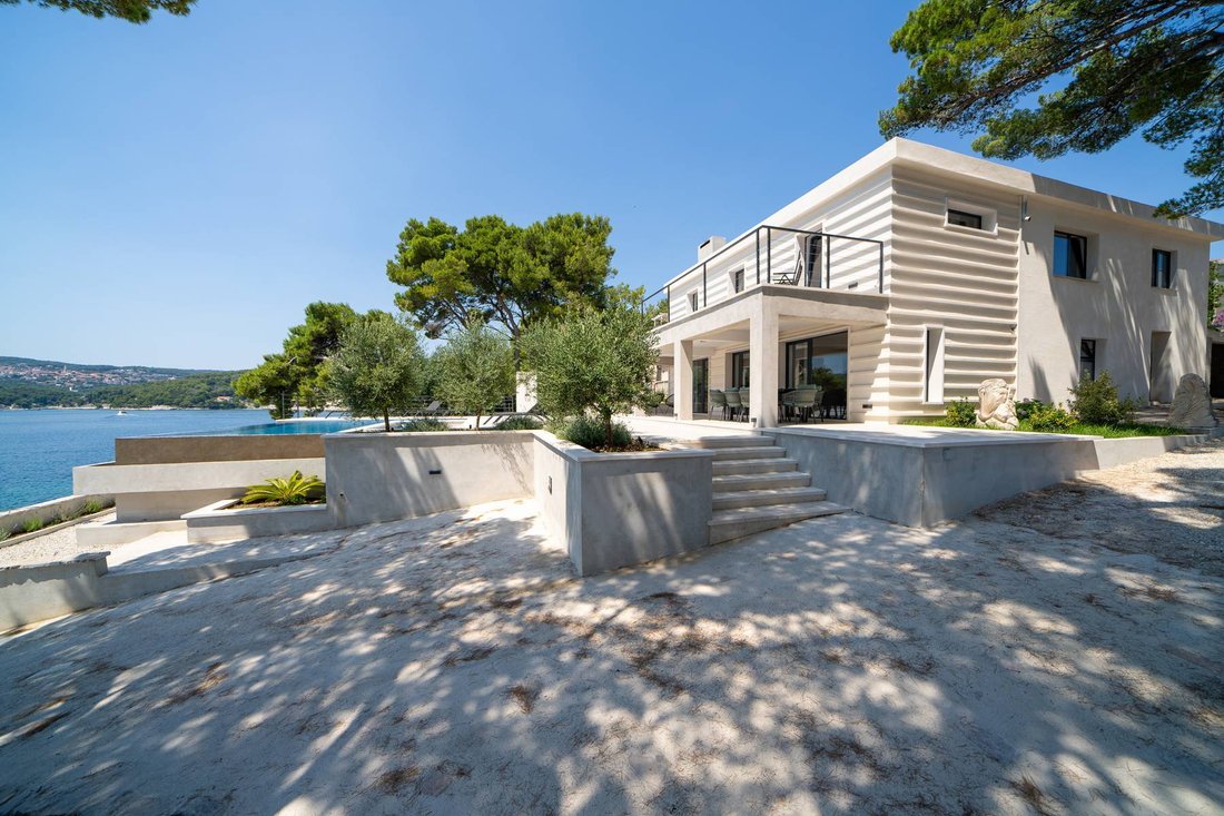 Villa in Sumartin, Split-Dalmatia County, Croatia 3 - 13565296